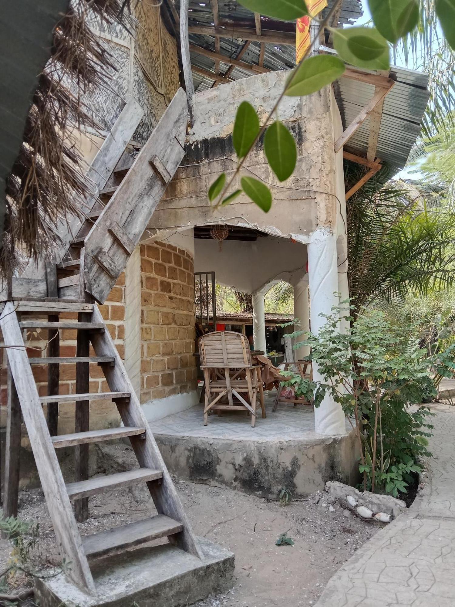 Chez Bethy & Baboulaye Jungle Et Ocean Vila Abémé Exterior foto