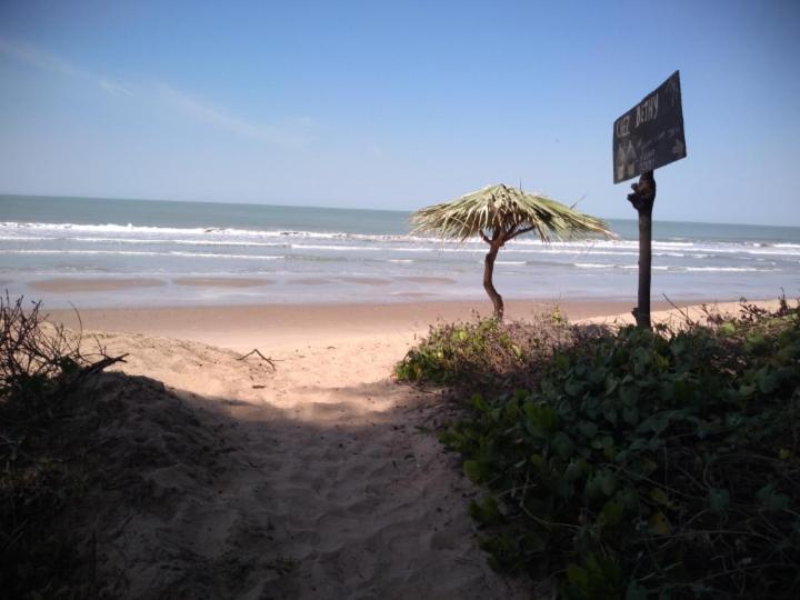 Chez Bethy & Baboulaye Jungle Et Ocean Vila Abémé Exterior foto